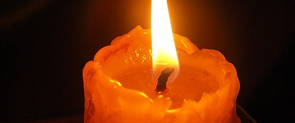 For homes that house pets, an aroma-remedy pet candle uses essential oils and essences to neutralize pet odours that come with having a four-legged roommate. While spritzers and aroma bath...